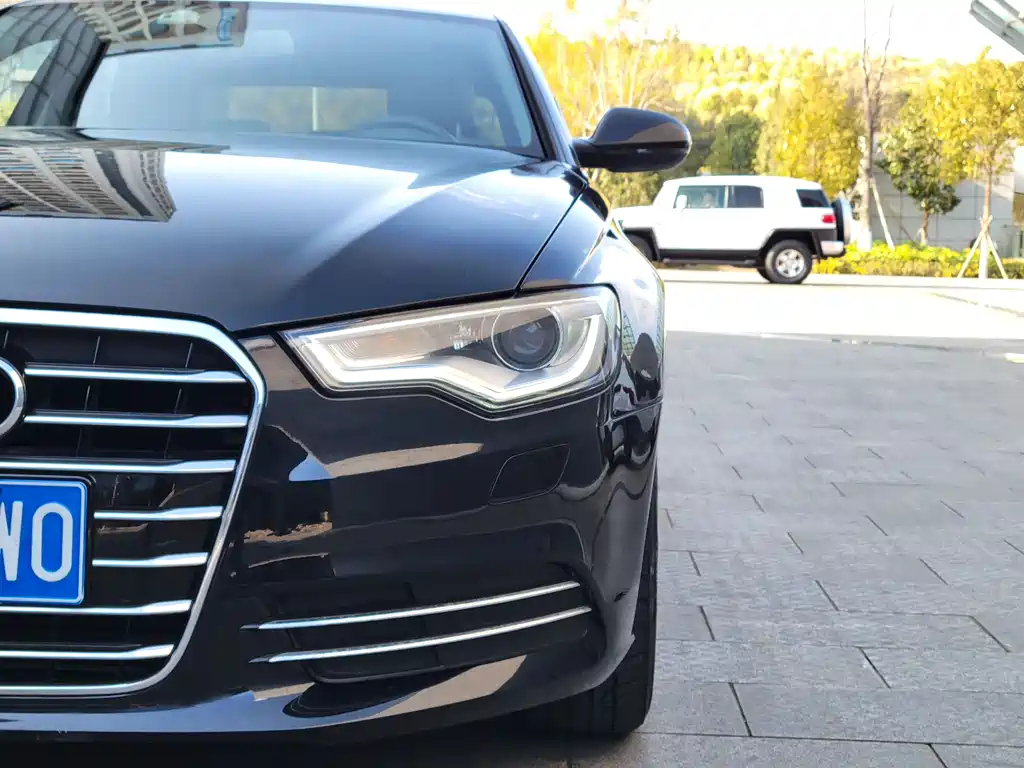 AUDI A6L 2014