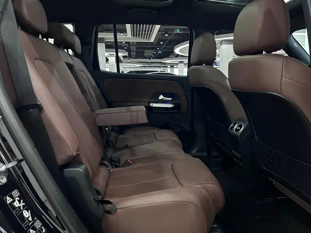 MERCEDES BENZ GLB 2022
