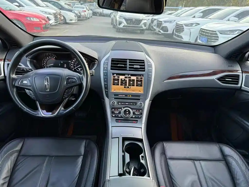 LINCOLN MKZ 2017