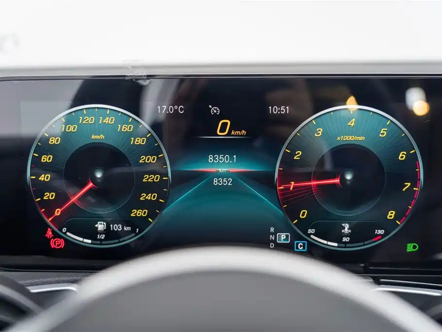 MERCEDES BENZ GLB 2022