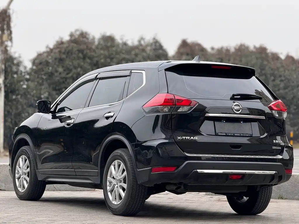 NISSAN X-TRAIL 2020