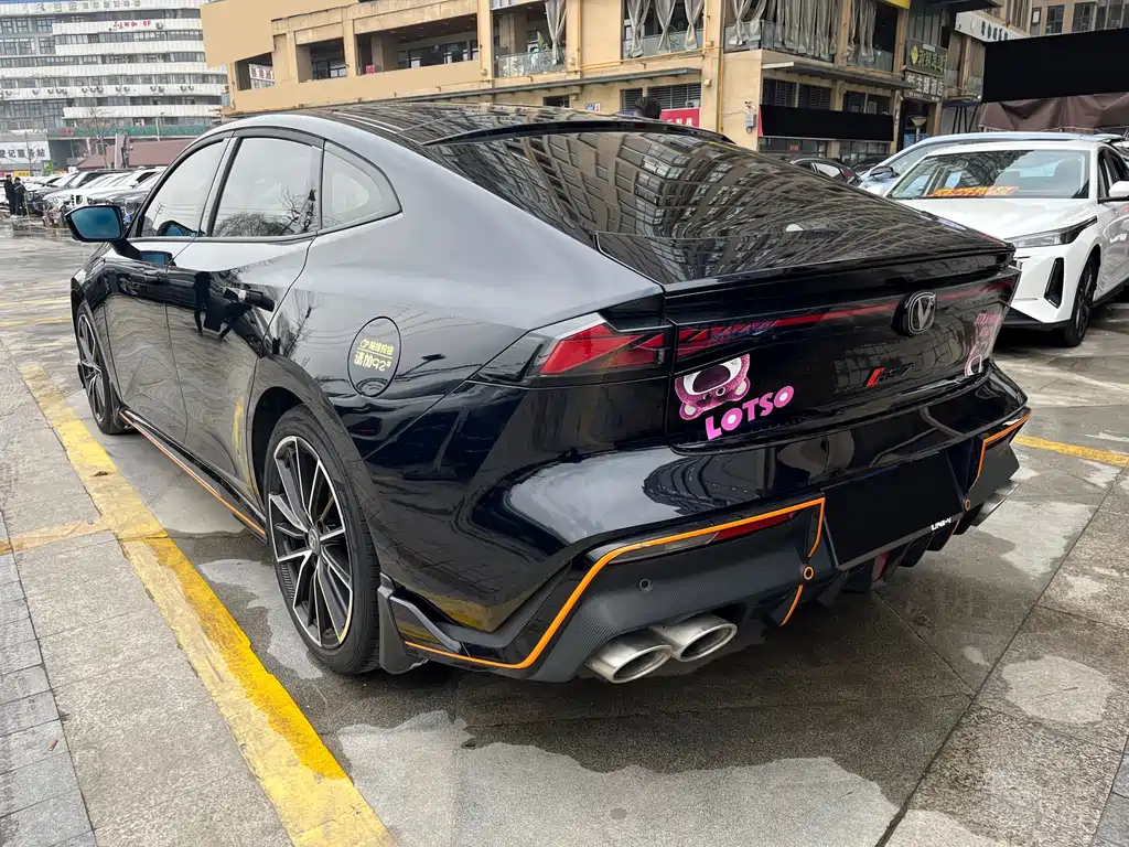 CHANGAN UNI-V 2023