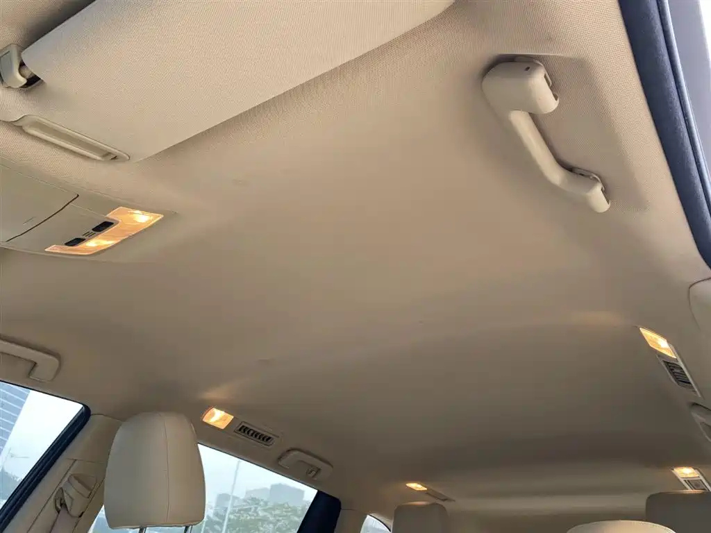 TOYOTA HIGHLANDER 2018