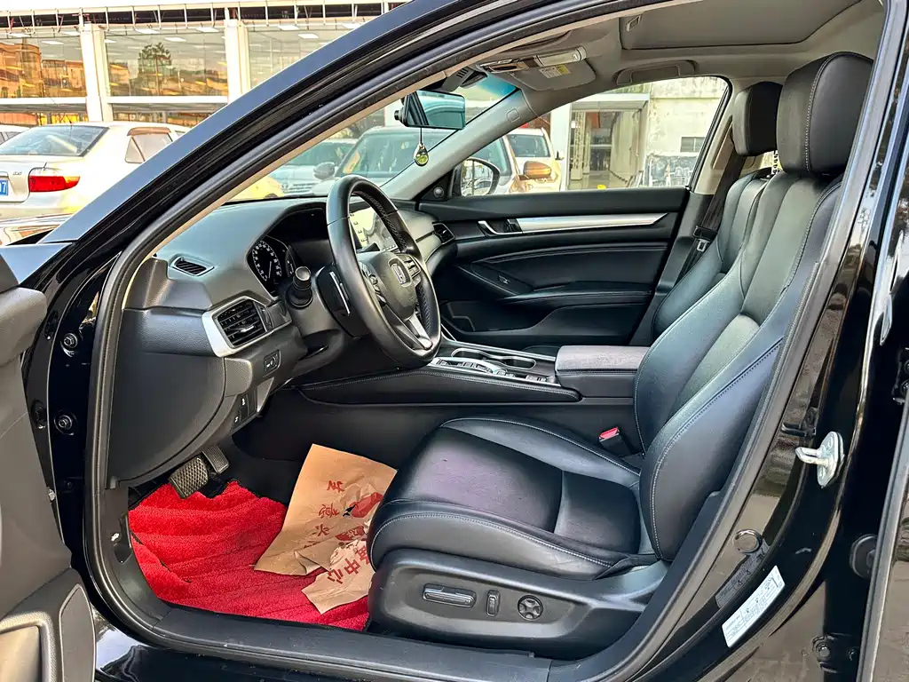 HONDA ACCORD 2019