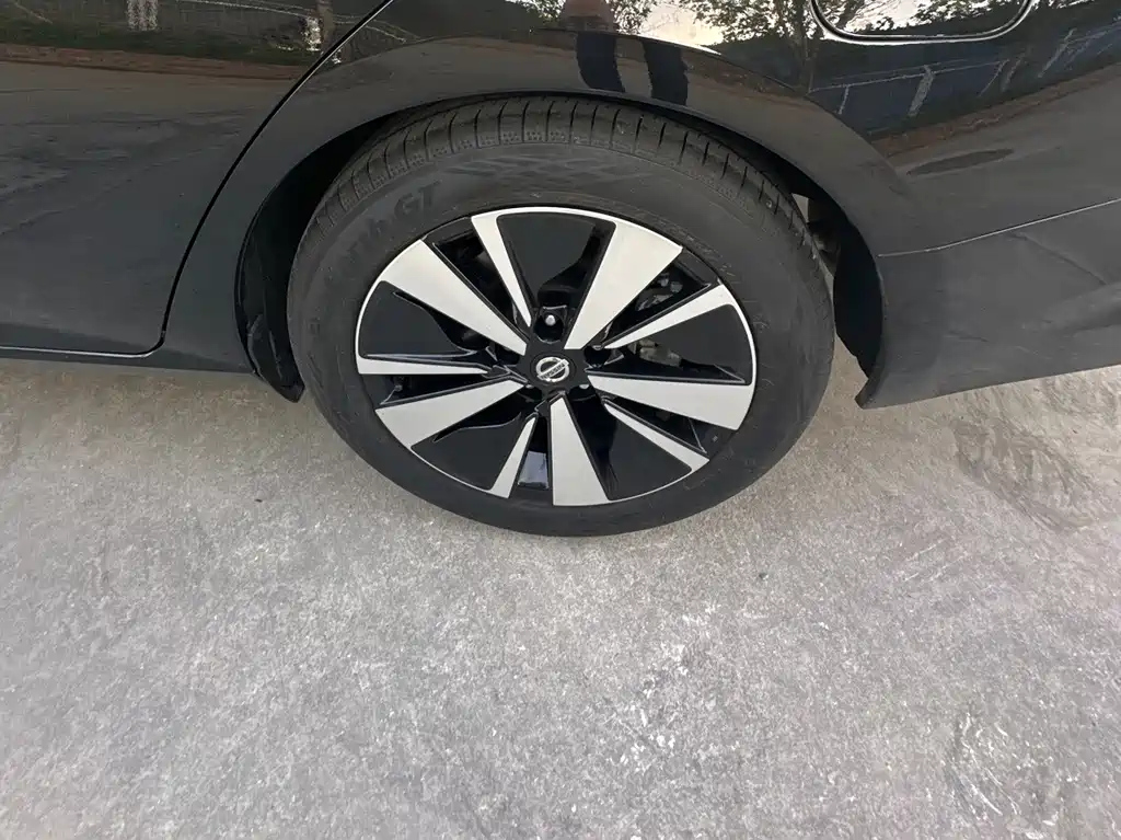 NISSAN TEANA 2021