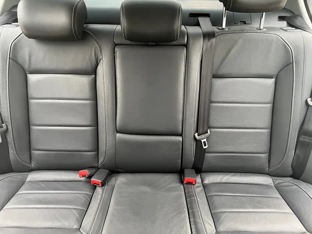 VOLKSWAGEN LAVIDA 2016