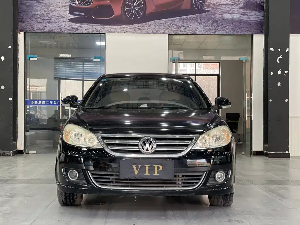 VOLKSWAGEN LAVIDA 2011