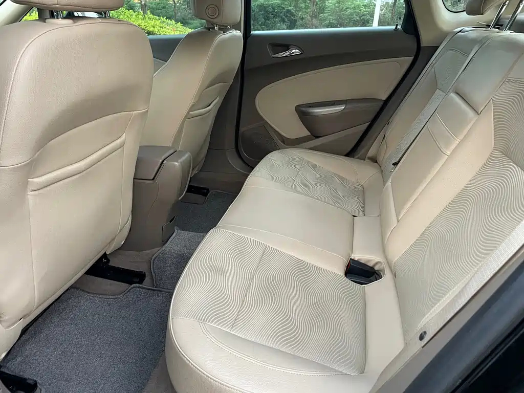 BUICK EXCELLE 2013