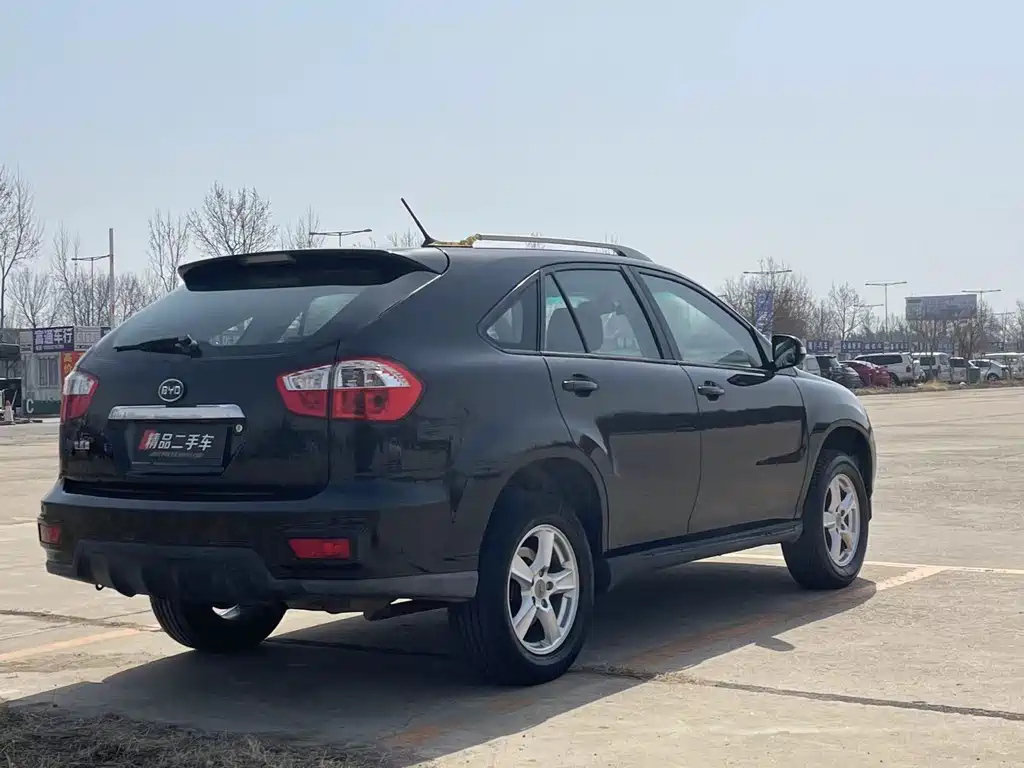 BYD S6 2016