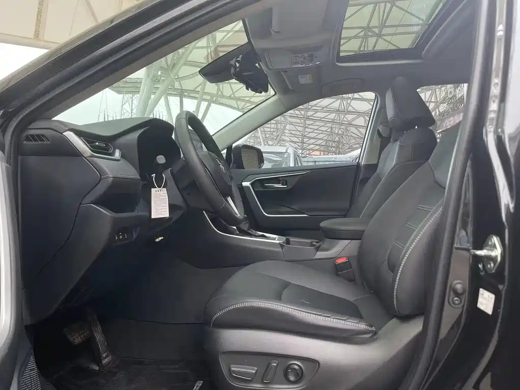 TOYOTA RAV4 RONGFANG 2021