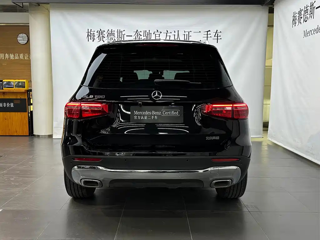MERCEDES BENZ GLB 2021