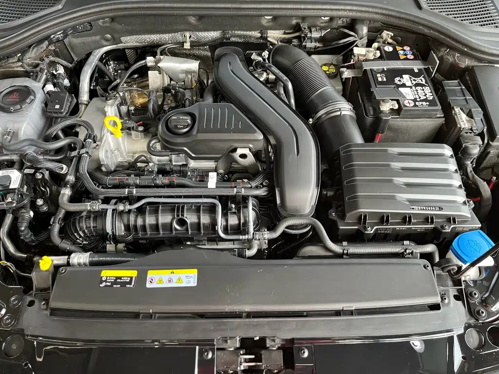 VOLKSWAGEN SAGITAR 2024
