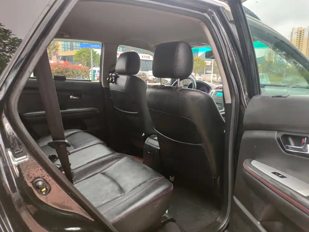 BYD S6 2014