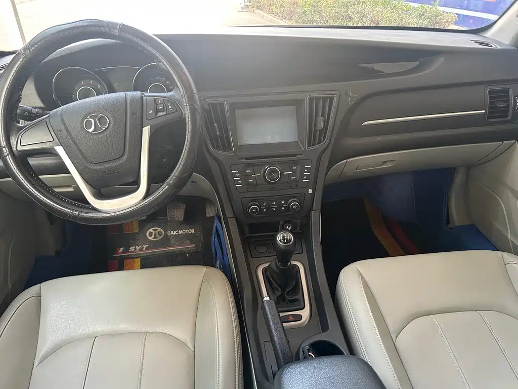 BAIC SENOVA D50 2015