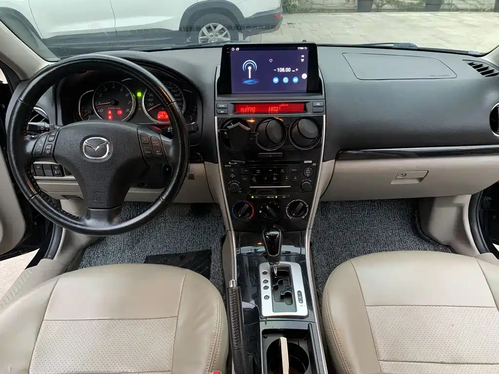 MAZDA 6 2011