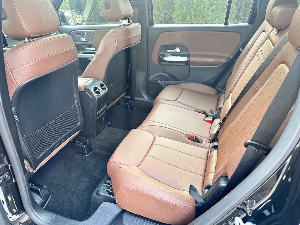 MERCEDES BENZ GLB 2021