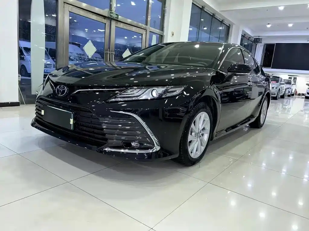 TOYOTA CAMRY 2021