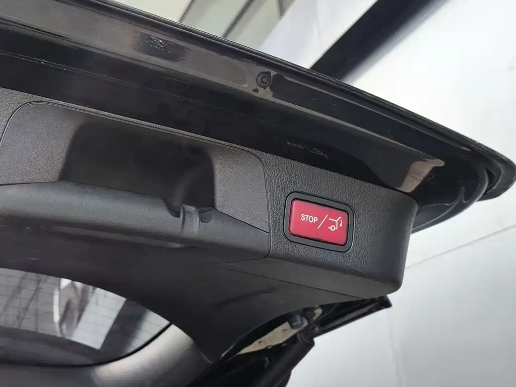 MERCEDES BENZ GLB 2022