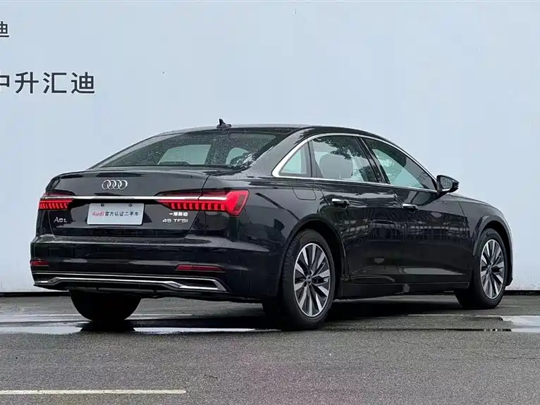 AUDI A6L 2023
