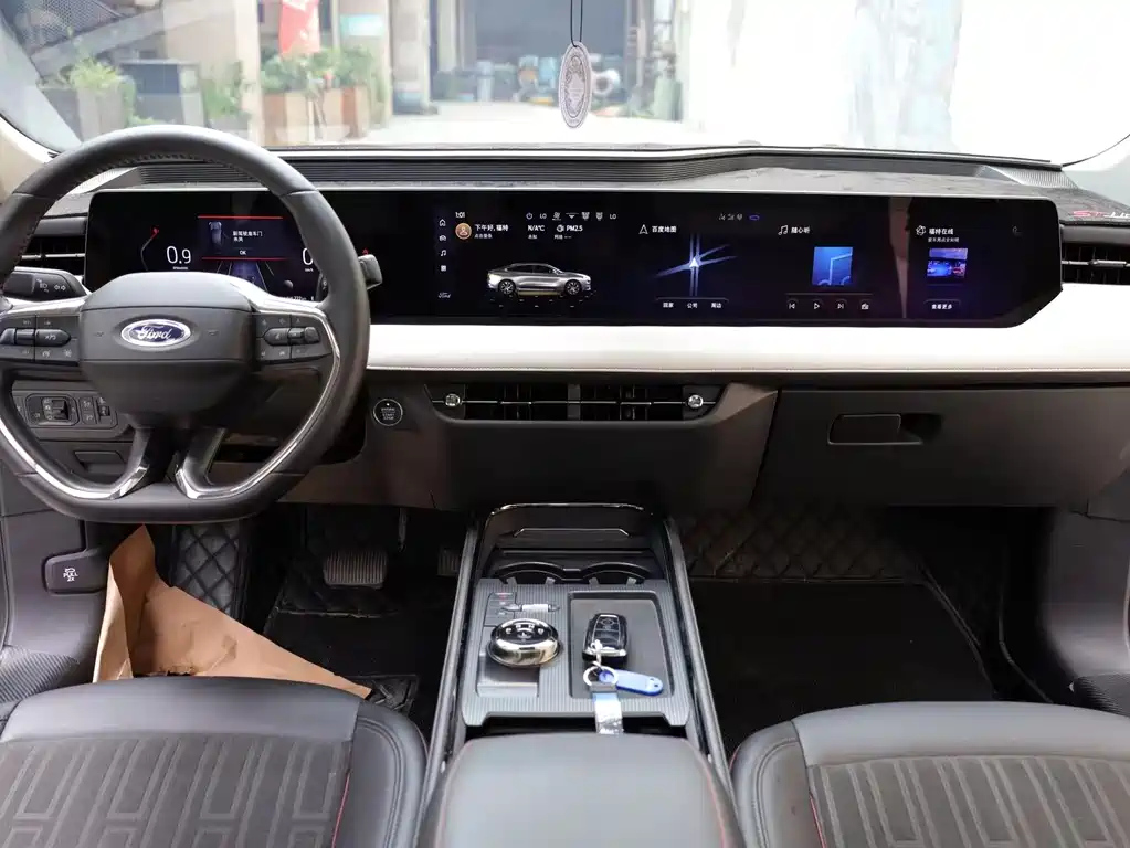 FORD MONDEO 2022