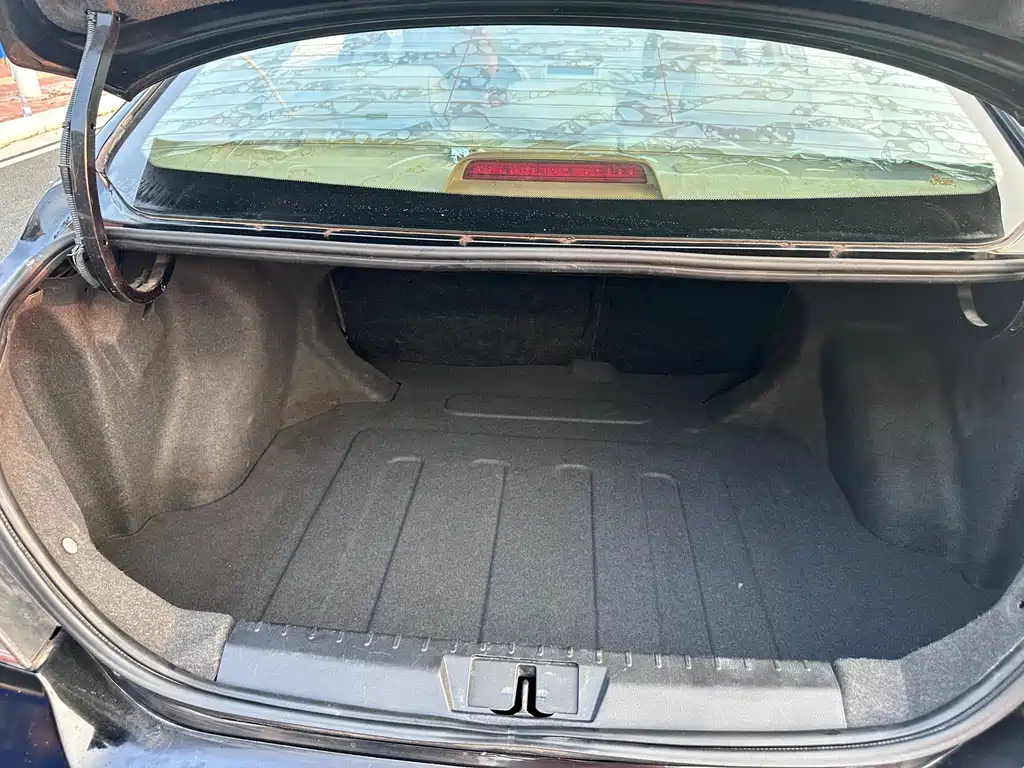 GEELY AUTO CLASSIC EMGRAND 2011