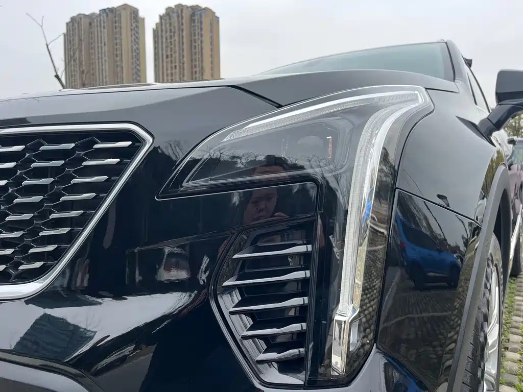CADILLAC XT4 2019