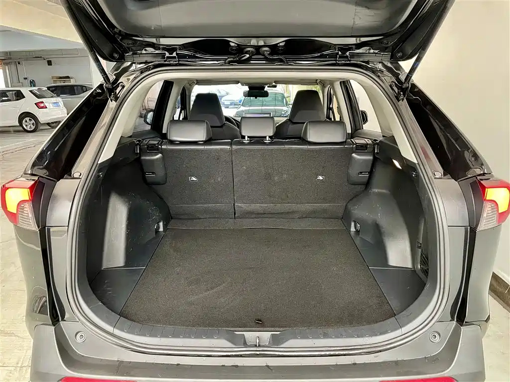 TOYOTA RAV4 RONGFANG 2021