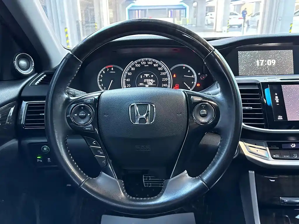 HONDA ACCORD 2016