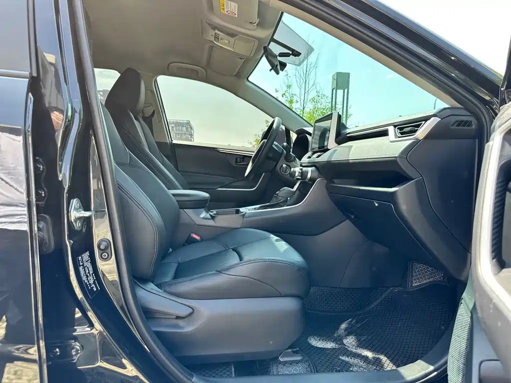 TOYOTA WILDLANDER 2022