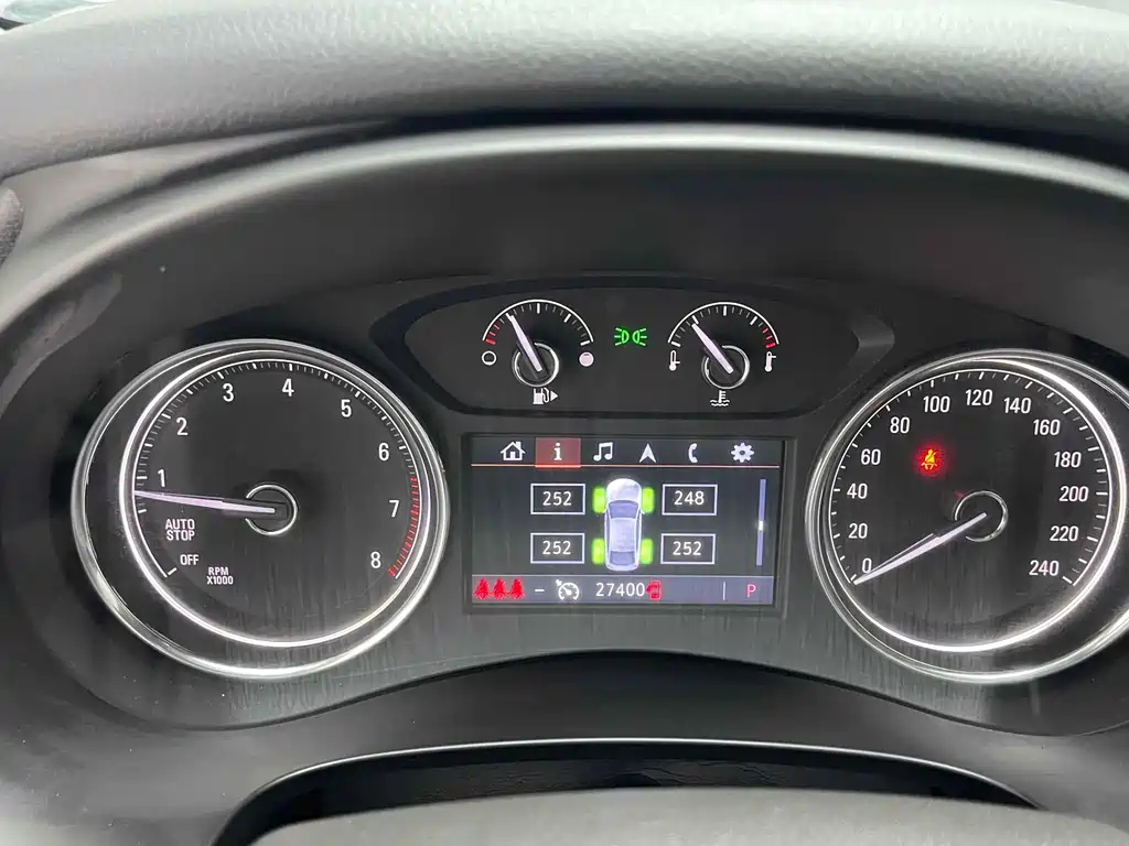 BUICK LACROSSE 2022