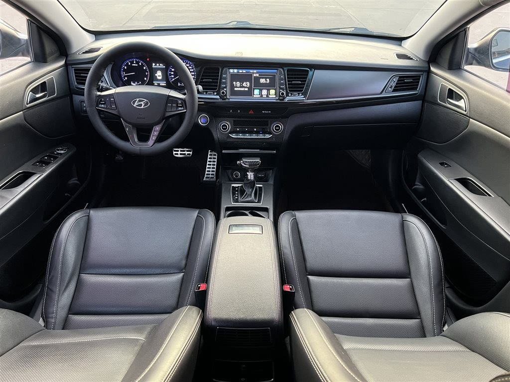 HYUNDAI MISTRA 2017