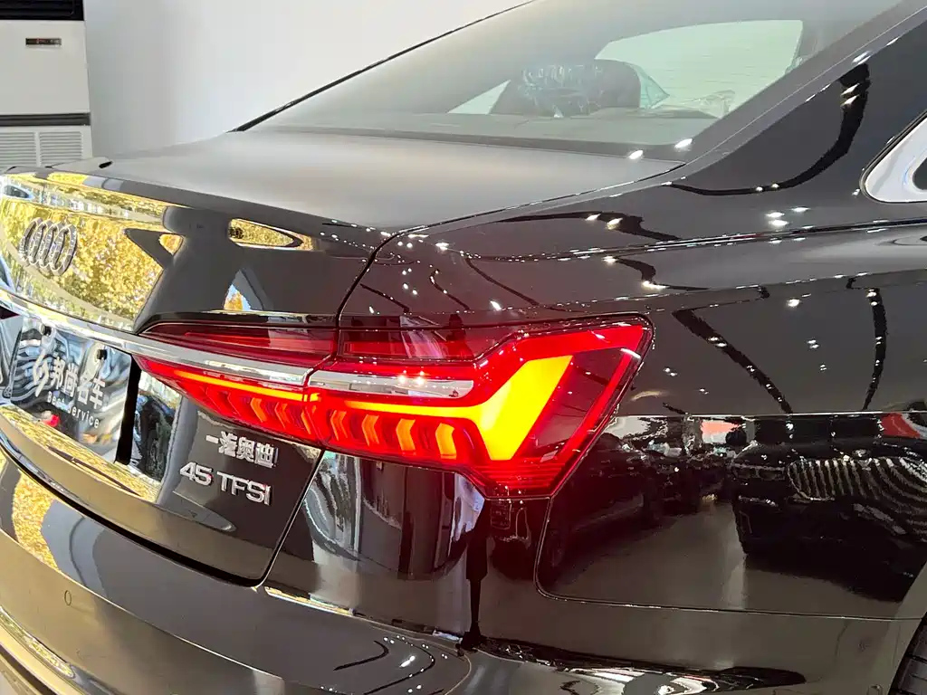 AUDI A6L 2023