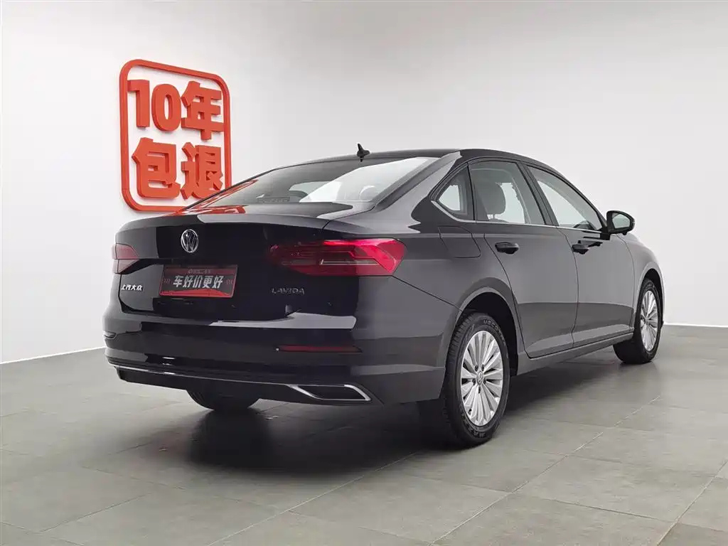 VOLKSWAGEN LAVIDA 2021