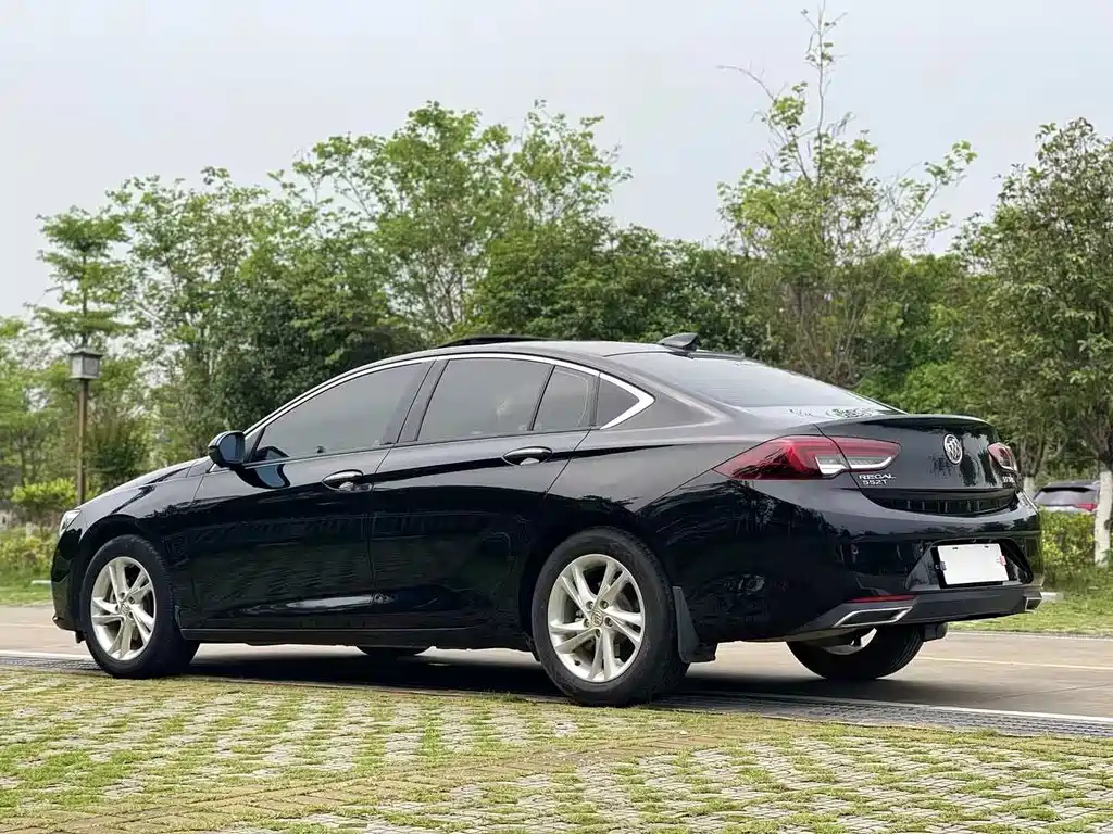 BUICK REGAL 2021