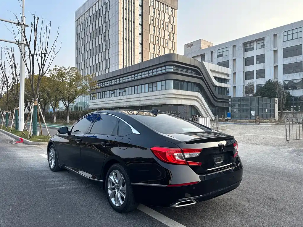 HONDA ACCORD 2021