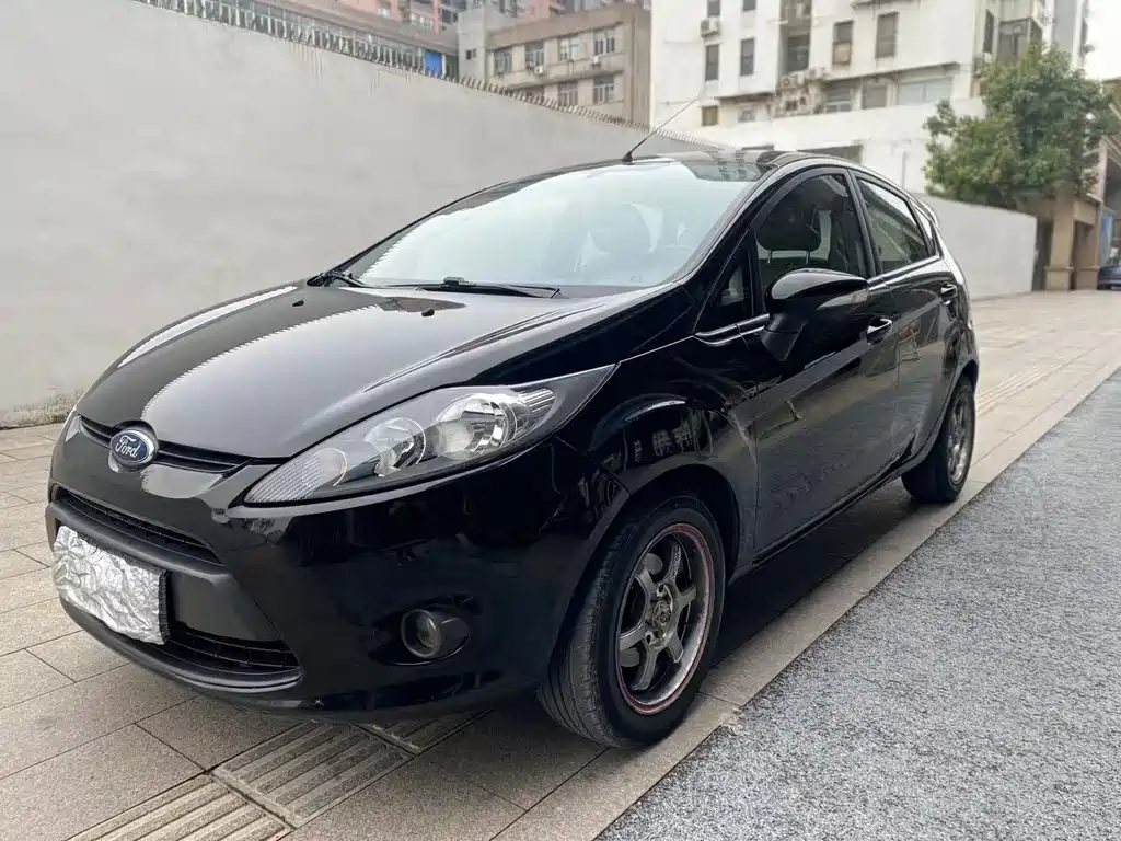 FORD FIESTA 2010