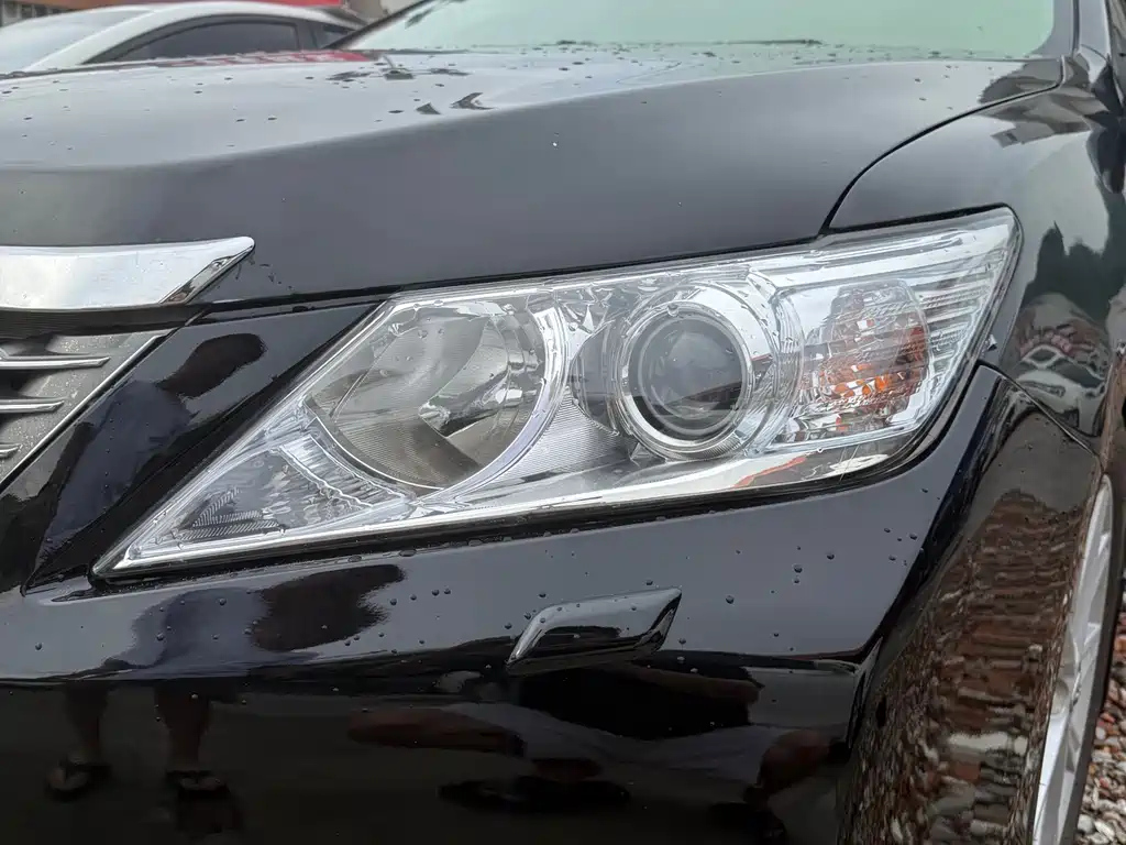 TOYOTA CAMRY 2012