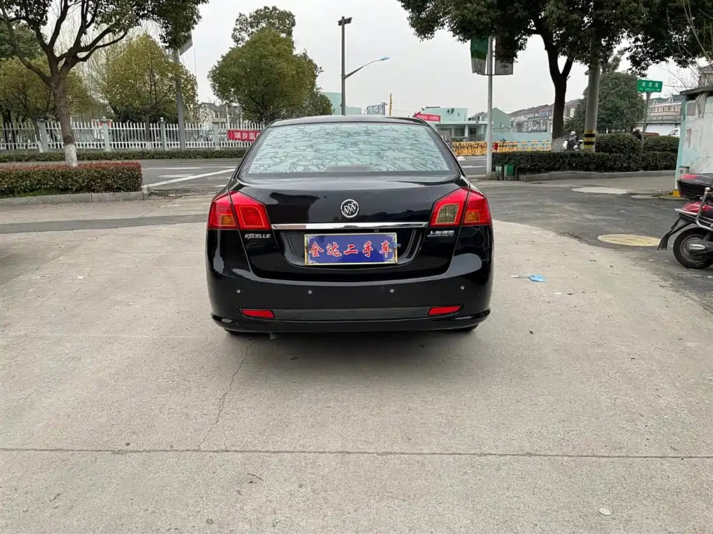 BUICK EXCELLE 2012