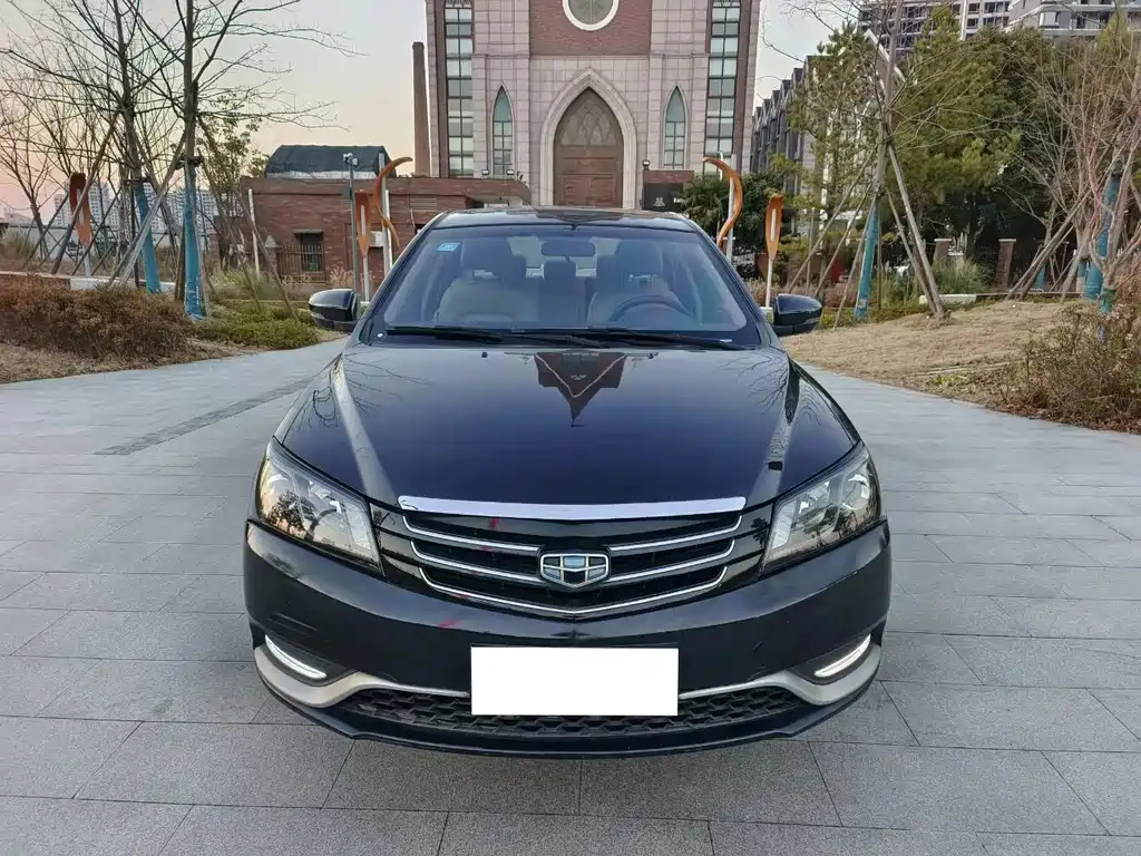 GEELY AUTO EMGRAND 2015