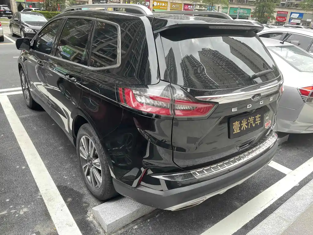 FORD EDGE 2021