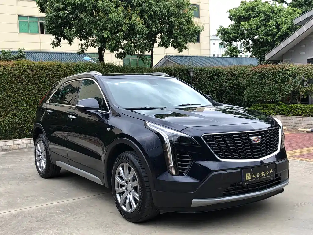 CADILLAC XT4 2021