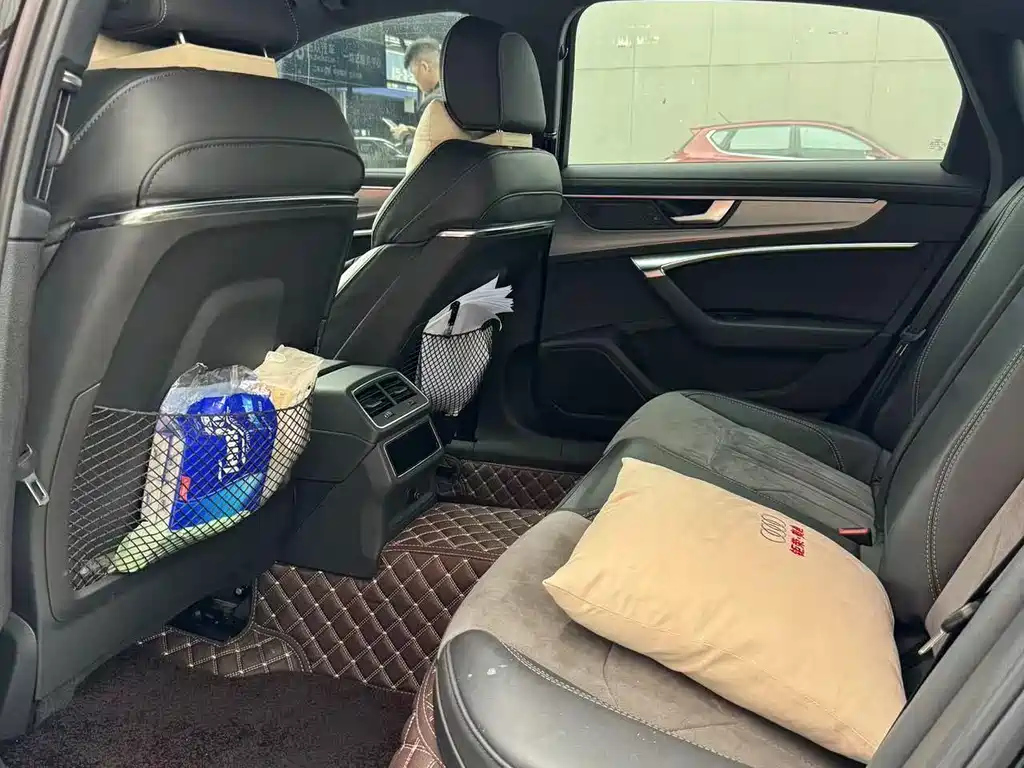 AUDI A6L 2021