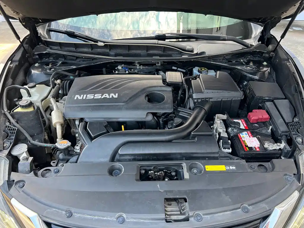 NISSAN TEANA 2018