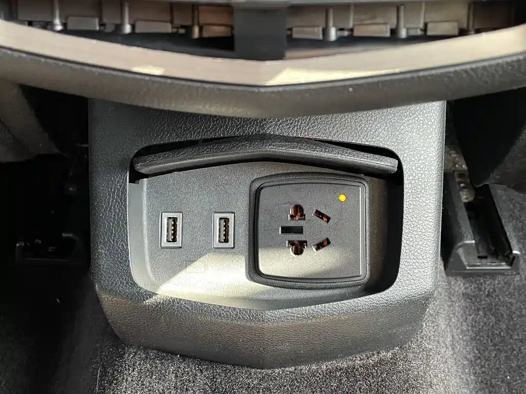 LINCOLN MKZ 2017