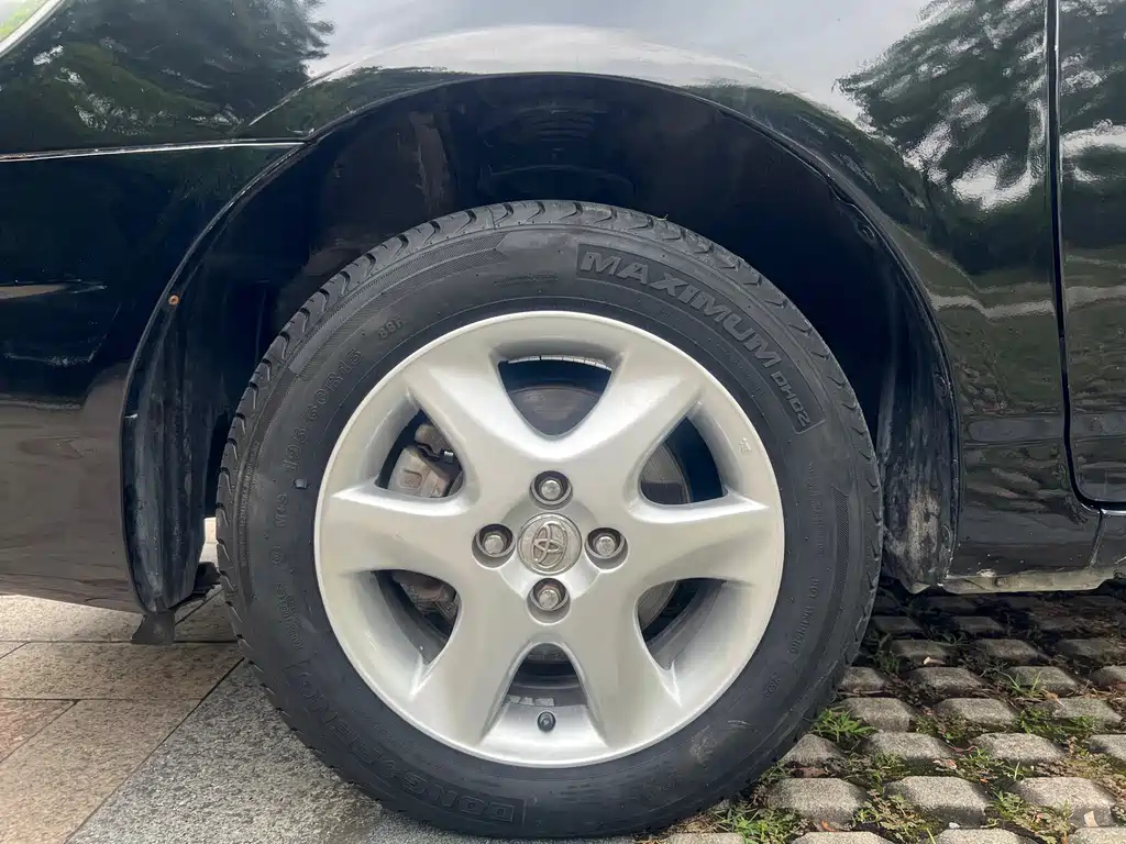 TOYOTA COROLLA 2013