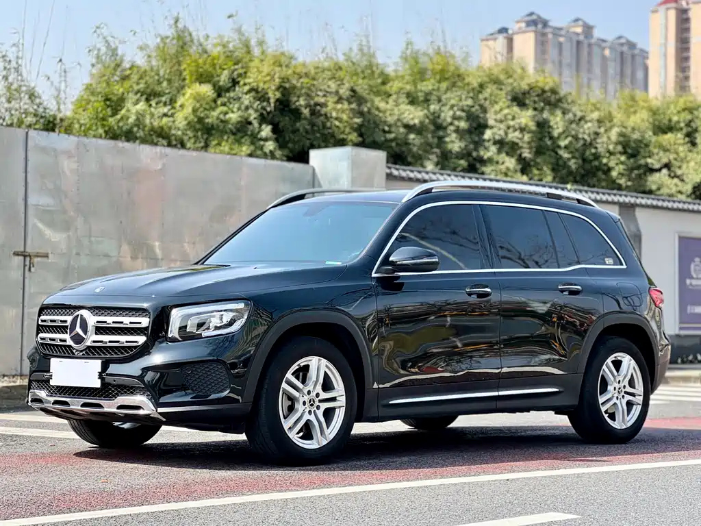 MERCEDES BENZ GLB 2022