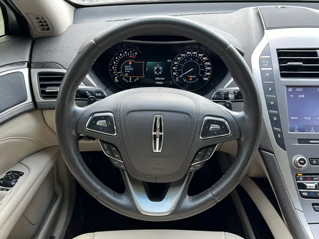 LINCOLN MKZ 2020