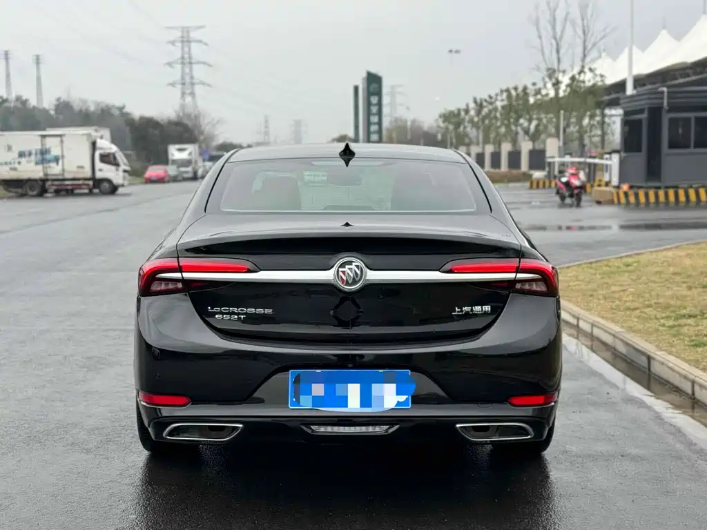 BUICK LACROSSE 2021