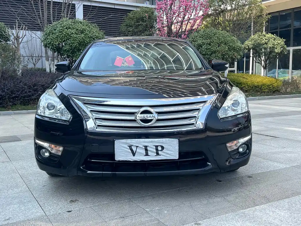 NISSAN TEANA 2014