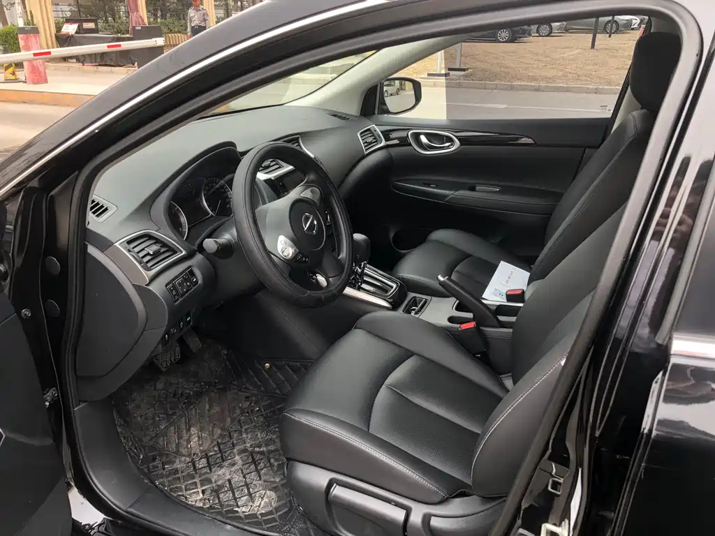 NISSAN SYLPHY 2022